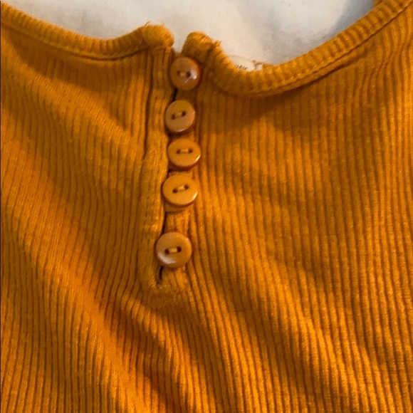 Yellow crop too!! - Picture 2 of 4